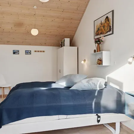 2 Bedroom Beautiful In Калуннборг