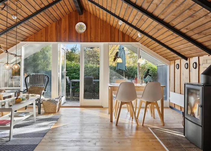 Holiday home 2 Bedroom Beautiful In *